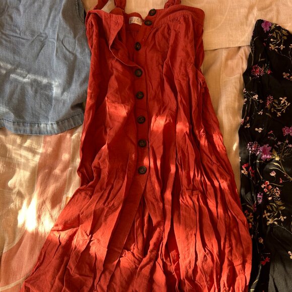 Twik jupe rouge brique à boutons / Twik rust red button-front skirt - Picture 3 of 3